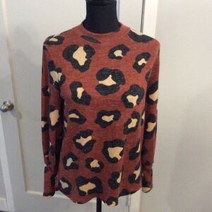 Animal Print Soft Small S sweater turtleneck Perfect Peach